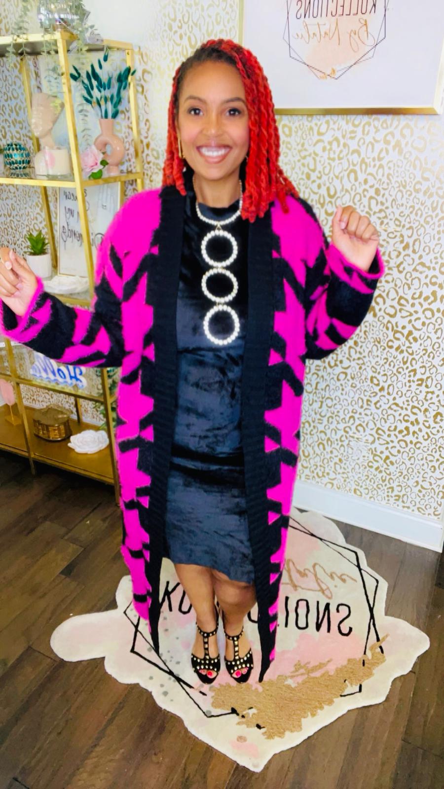 Boss Lady Glow: Pink Noir Houndstooth Elegance