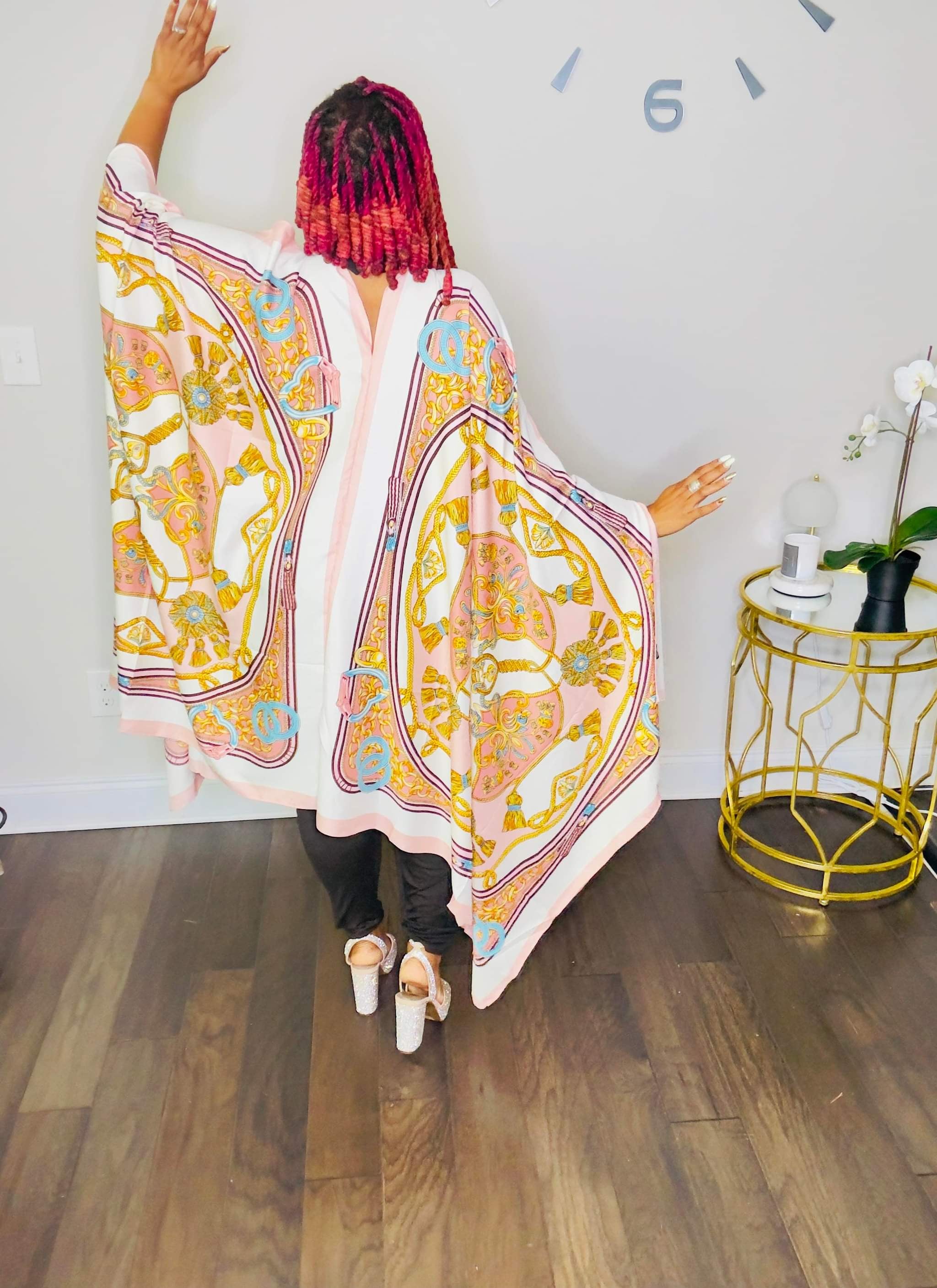 Versatile Vibes: 2-Way Kimono